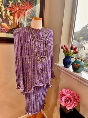 Lilac Fortuny Pleated 2 Pc Dress Ensemble w/Scalloped Hems c1980s